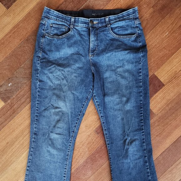 Lee Sinfully Soft Medium Wash Boot Cut Jeans Size 14 Medium - Picture 2 of 14